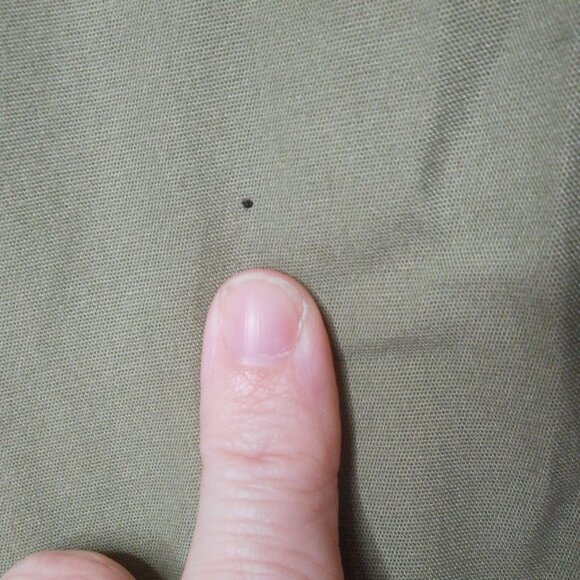 Solid Unisex Army Green Scrub Top Laudau M… - Picture 5 of 5